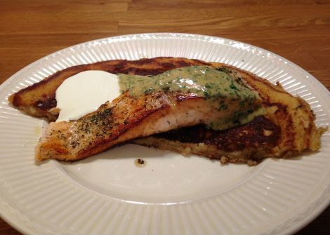 Laks med pannekake